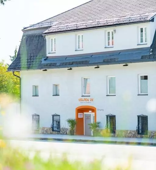 モーテル Velden24   Create Your Own Stay