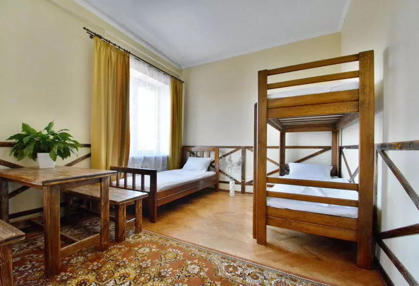 ペンション Aparton  Brest