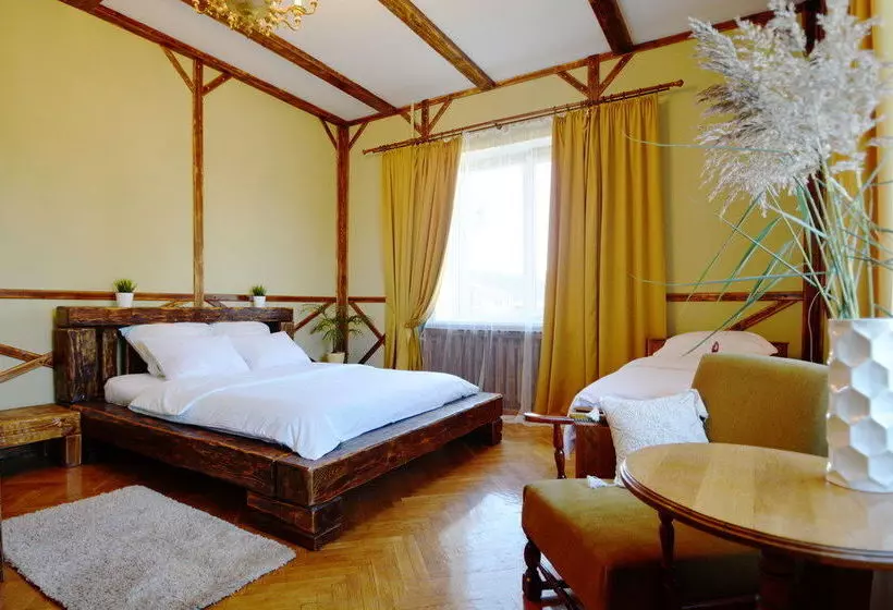 ペンション Aparton  Brest