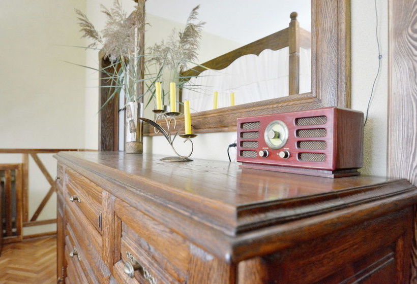 بنسيون Aparton  Brest