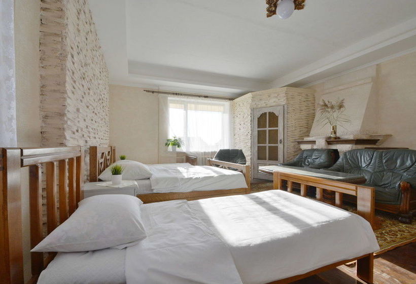 بنسيون Aparton  Brest