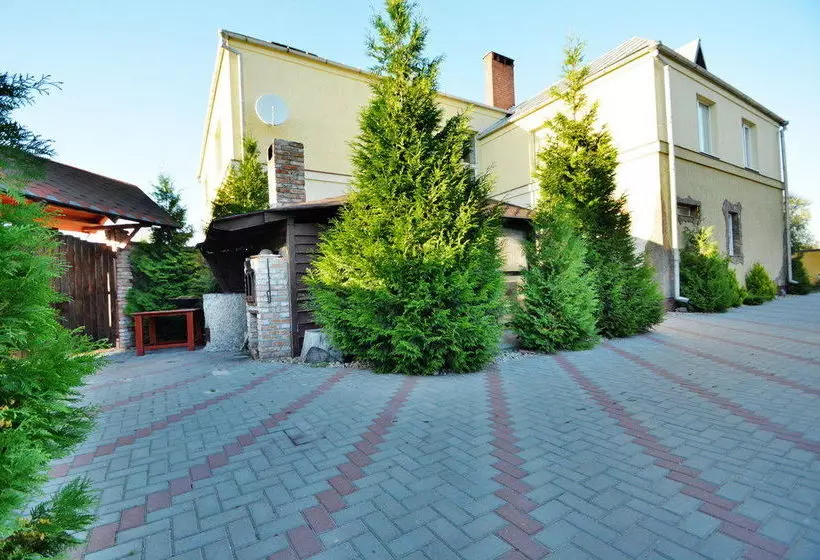 ペンション Aparton  Brest