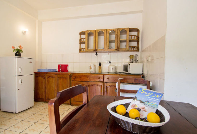 Vicky's Holiday Apartments