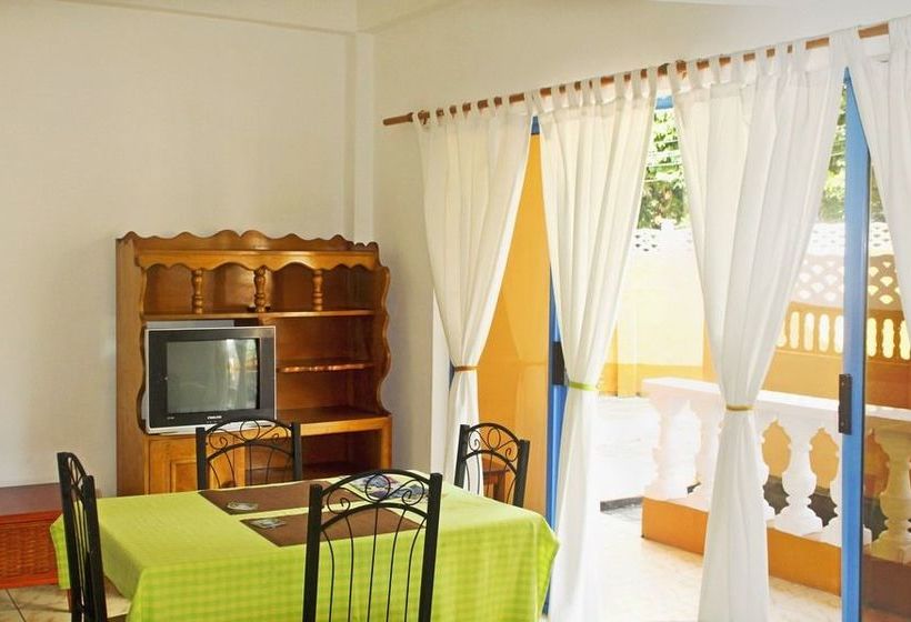 Vicky's Holiday Apartments