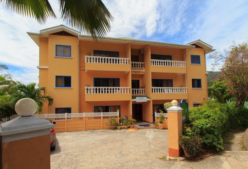 Vicky's Holiday Apartments