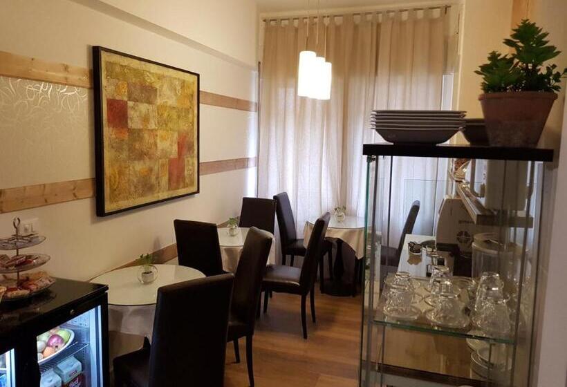 تختخواب و صبحانه 3jolie