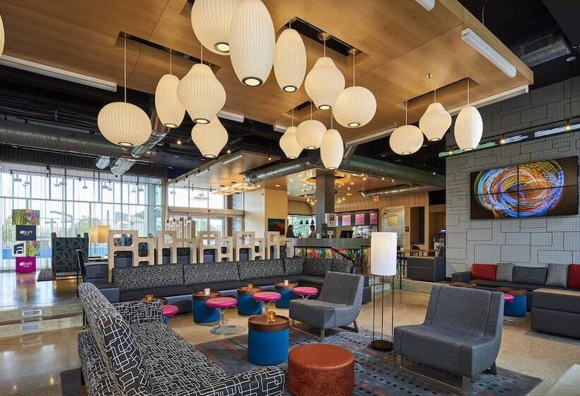 فندق Aloft Cleveland Airport