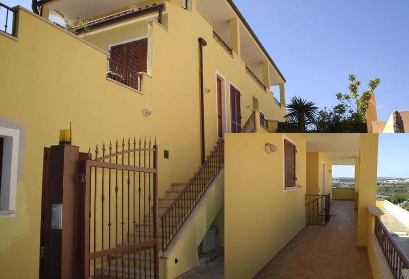 هتل Appartamenti Galatea