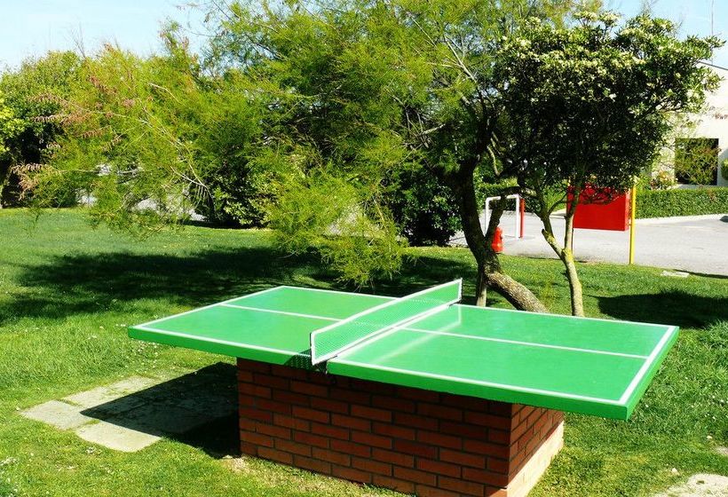 Отель Parque De Campismo Orbitur Rio Alto