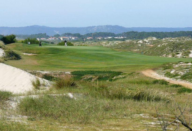 Отель Parque De Campismo Orbitur Rio Alto