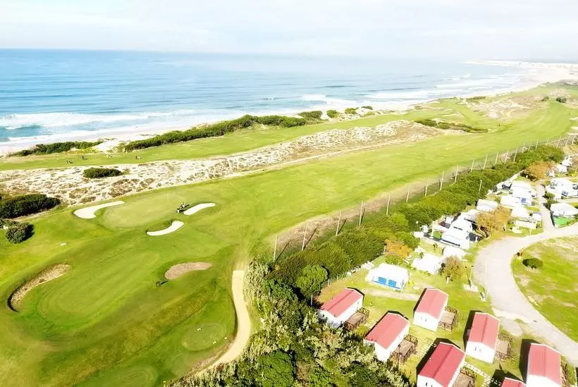 ホテル Parque De Campismo Orbitur Rio Alto