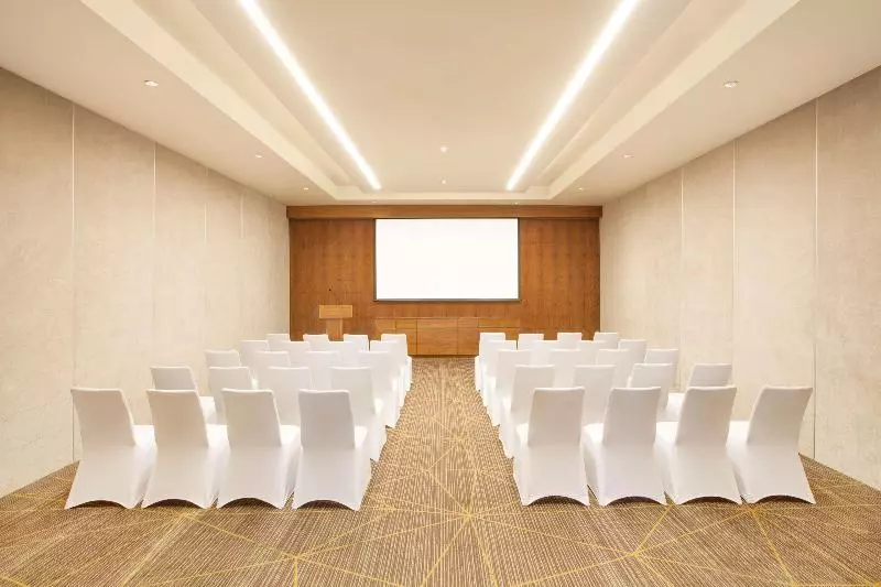 ホテル Hyatt Place Hyderabad Banjara Hills