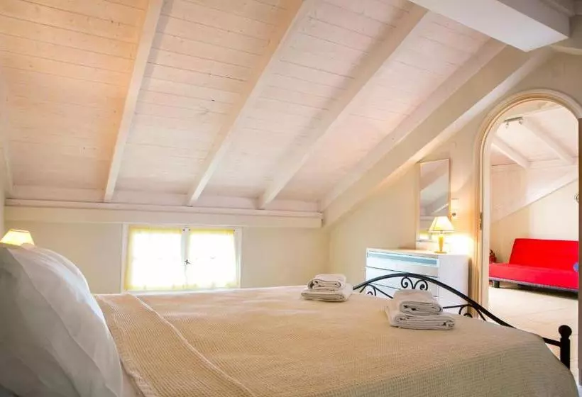 Hotelli Irena Studios & Apartments