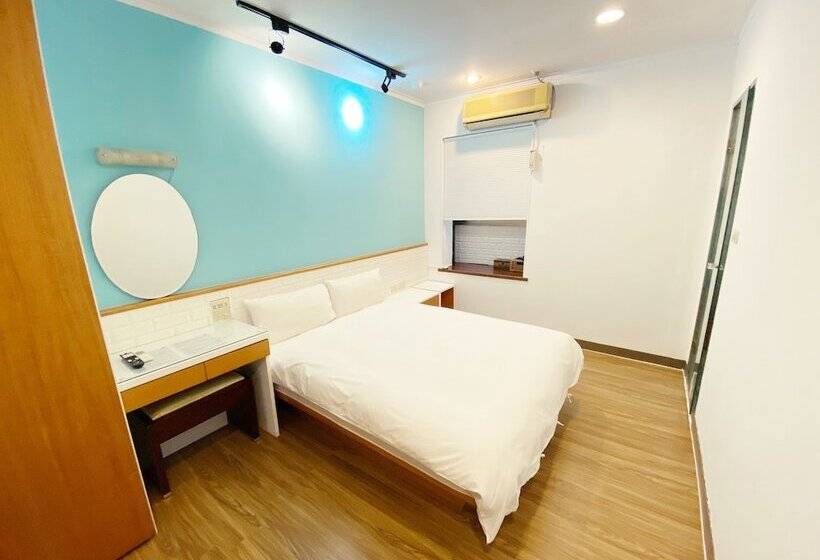 هتل Jimmy S Apartments