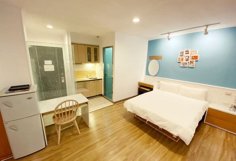 هتل Jimmy S Apartments