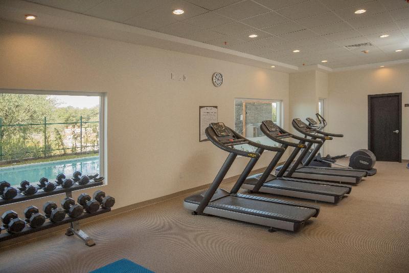 هتل Staybridge Suites Irapuato, An Ihg