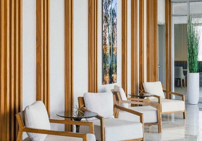 호텔 The Altair Bay Harbor