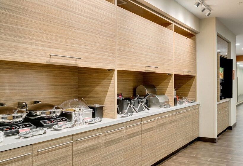 فندق Towneplace Suites By Marriott Kansas City Liberty