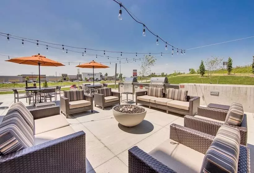 Hotelli Towneplace Suites By Marriott Kansas City Liberty