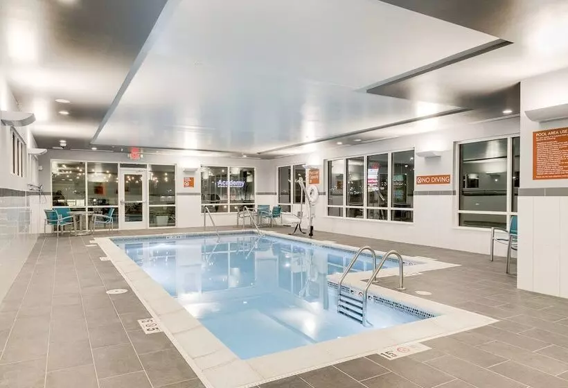 Hotelli Towneplace Suites By Marriott Kansas City Liberty