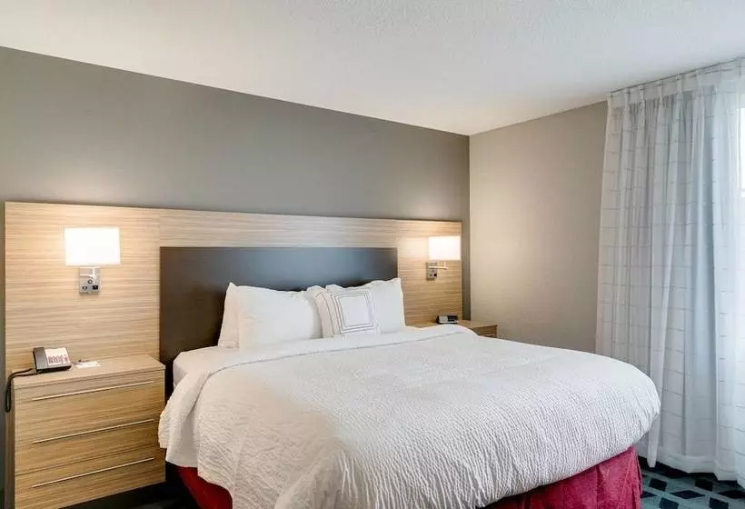 Hotelli Towneplace Suites By Marriott Kansas City Liberty