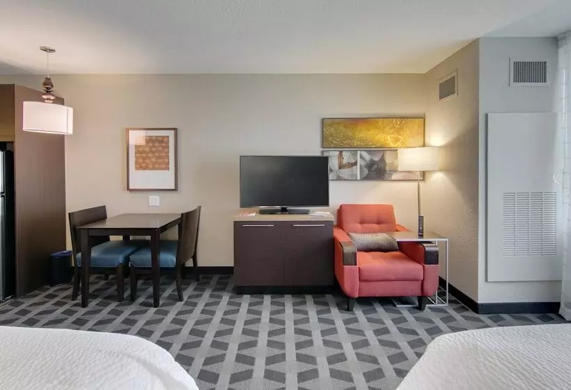 Hotelli Towneplace Suites By Marriott Kansas City Liberty