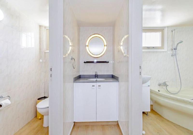 فندق Protaras Villa Theodora 16