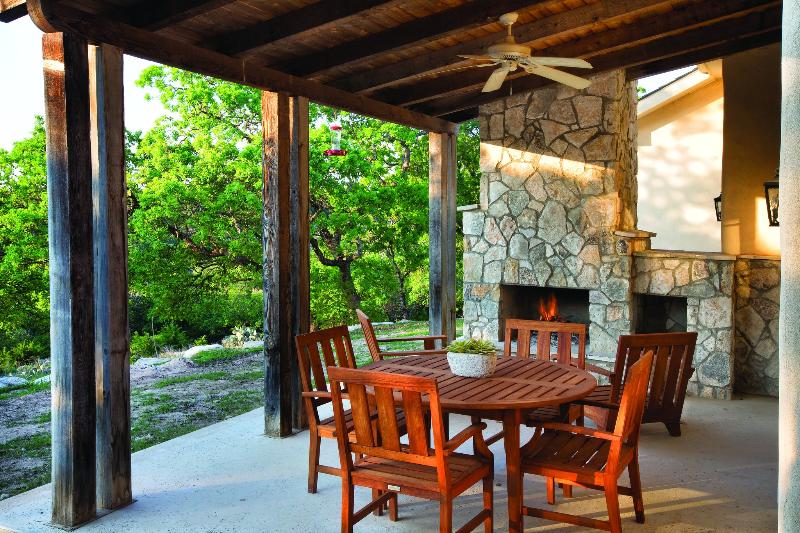 酒店 Worldmark Hunt – Stablewood Springs Resort