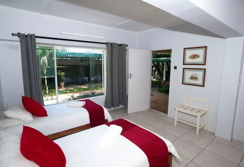 پانسیون Livingstone Lodge