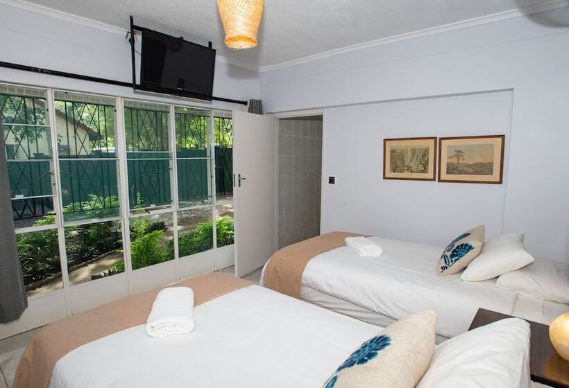 پانسیون Livingstone Lodge