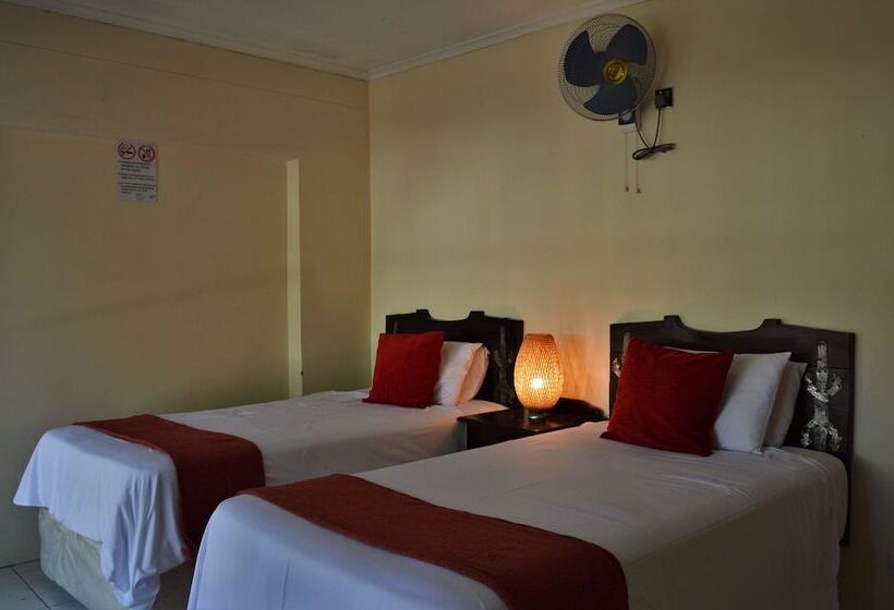 پانسیون Livingstone Lodge