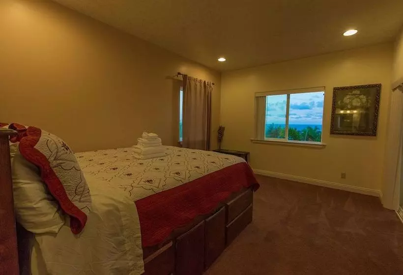 Majatalo Oceanfront Legacy