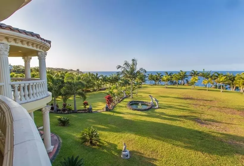 Majatalo Oceanfront Legacy