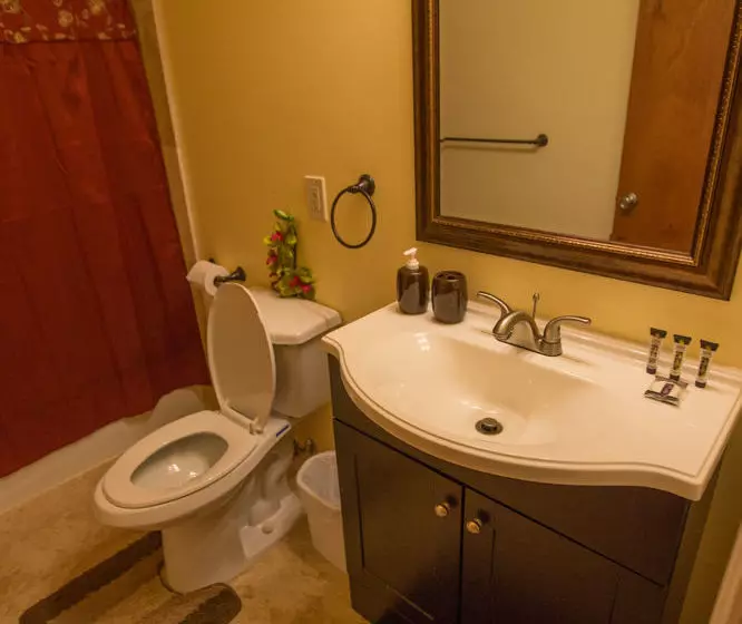 Majatalo Oceanfront Legacy