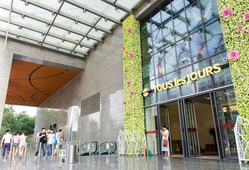 Xi An Mark And Henry Apartment