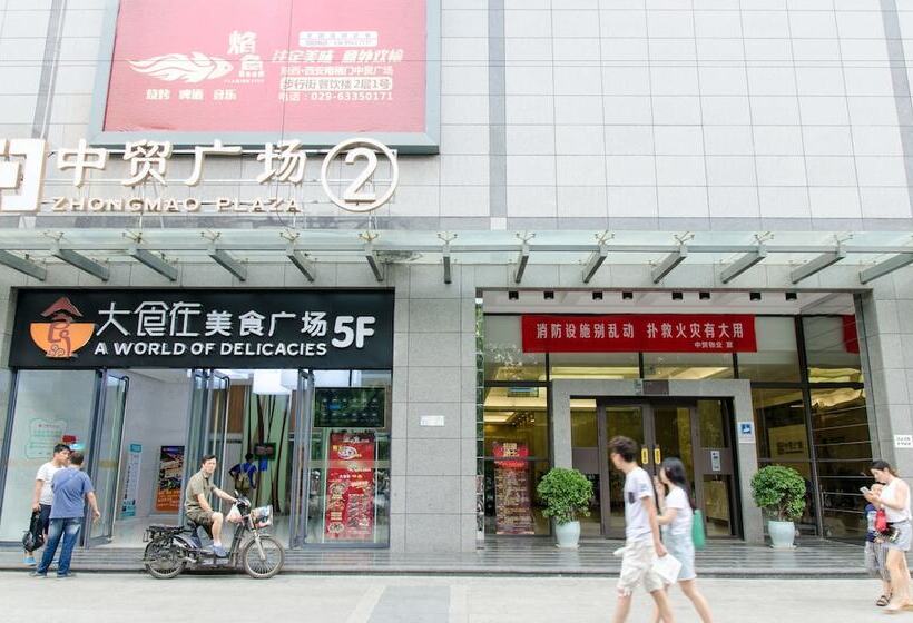 Xi An Mark And Henry Apartment