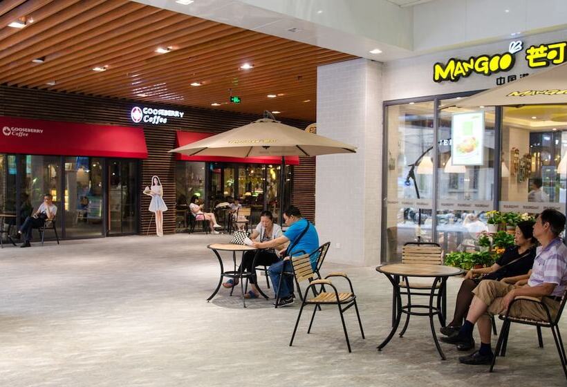 Xi An Mark And Henry Apartment