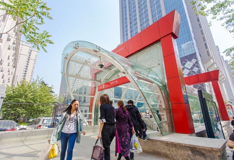 Xi An Mark And Henry Apartment