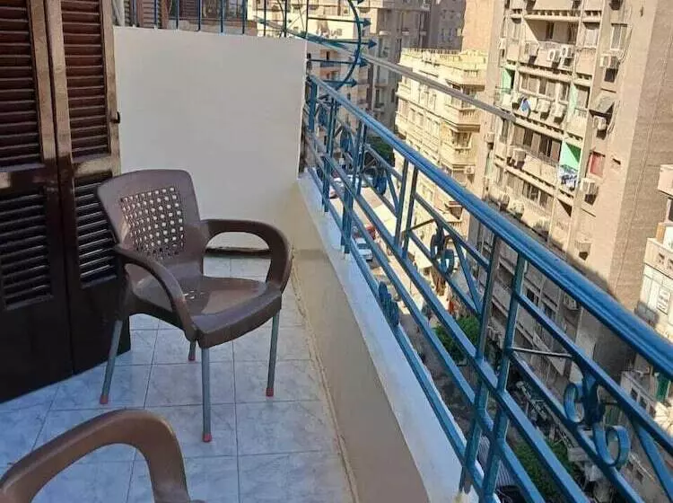 هاستل New Palace