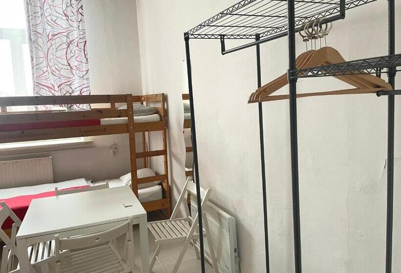 הוסטל Pokoje Gościnne Fresco