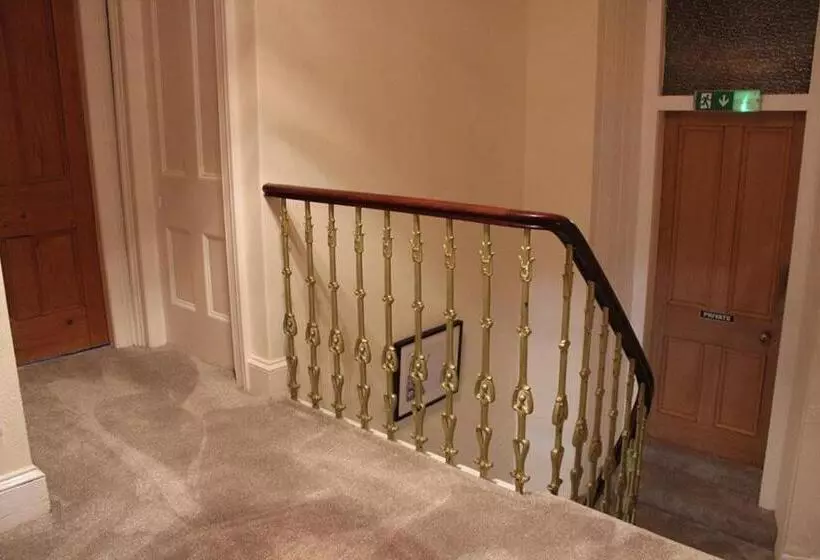 Balyett Farmhouse B&b