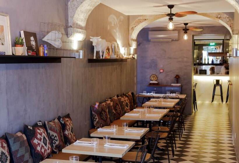 Dear Lisbon  Gallery House