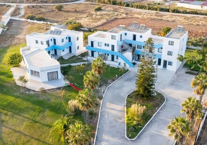 Hotelli Anthia Apartments