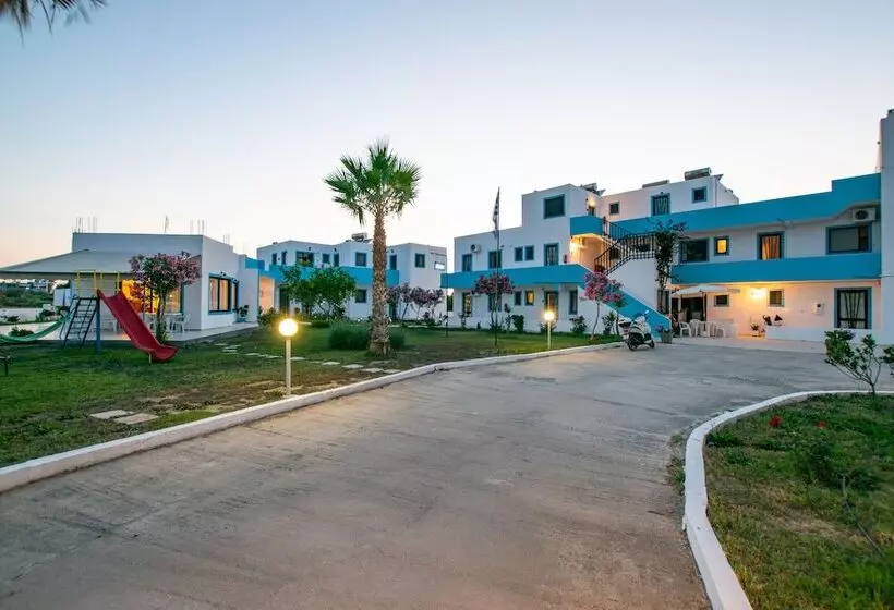 Hotelli Anthia Apartments