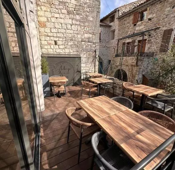 Auberge Du Vieux Lanas Logis Hotel Restaurant