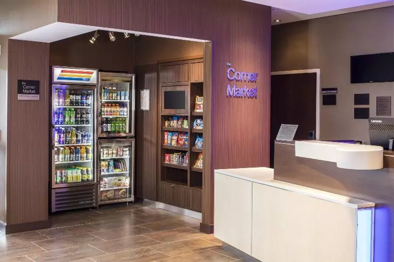 Hotelli Fairfield Inn & Suites By Marriott Pittsburgh North/mccandless Crossing