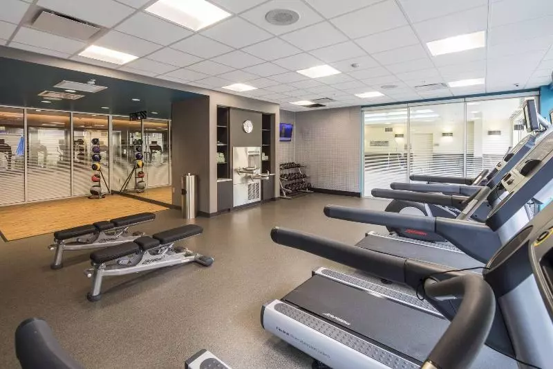 Hotelli Fairfield Inn & Suites By Marriott Pittsburgh North/mccandless Crossing