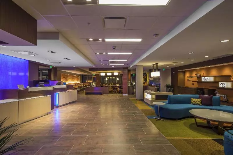 Hotelli Fairfield Inn & Suites By Marriott Pittsburgh North/mccandless Crossing