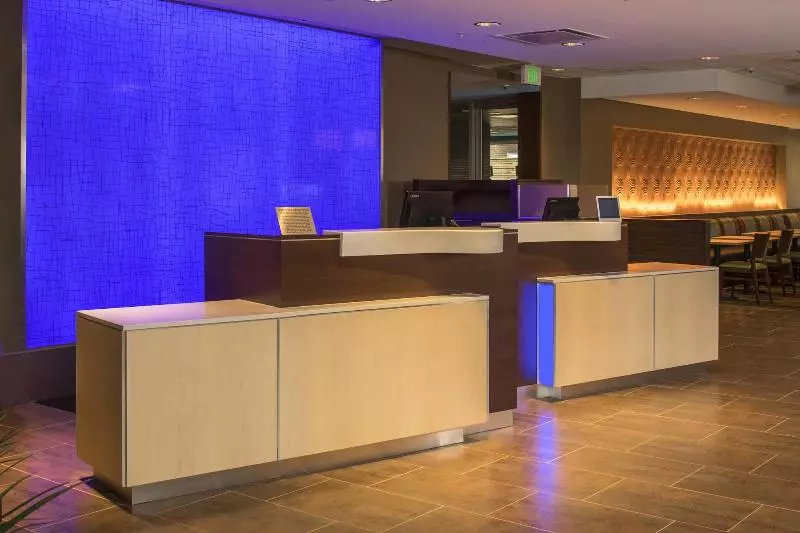 Hotelli Fairfield Inn & Suites By Marriott Pittsburgh North/mccandless Crossing