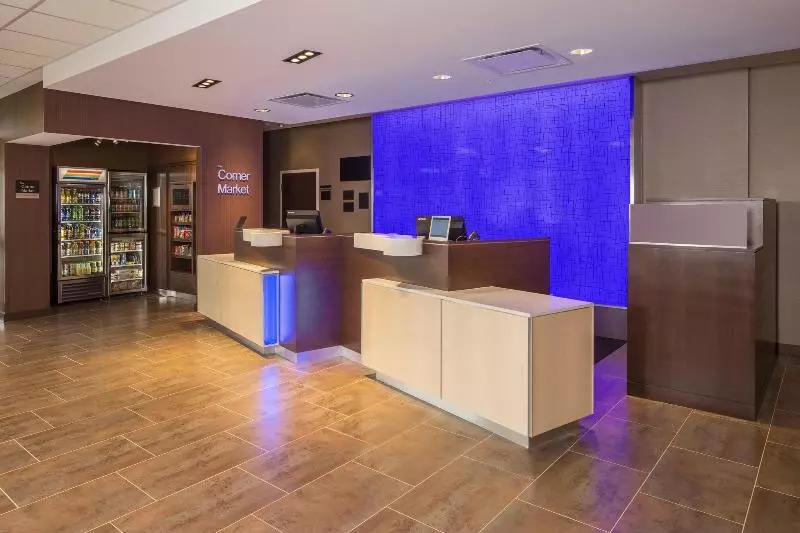 Hotelli Fairfield Inn & Suites By Marriott Pittsburgh North/mccandless Crossing